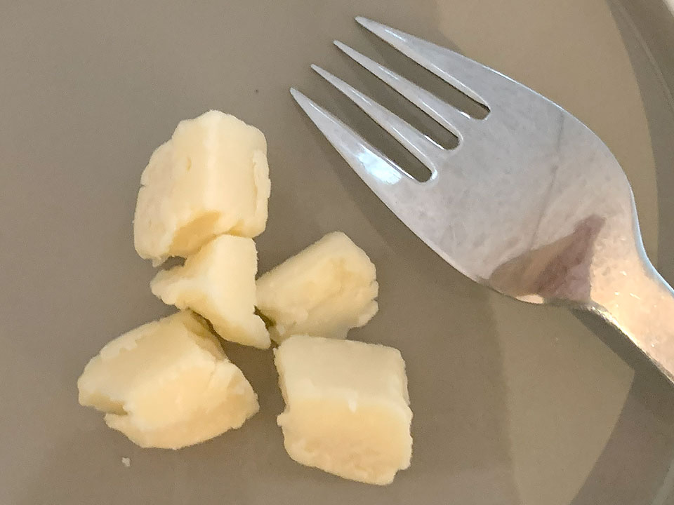 雪印北海道100 チェダー クラッシュ